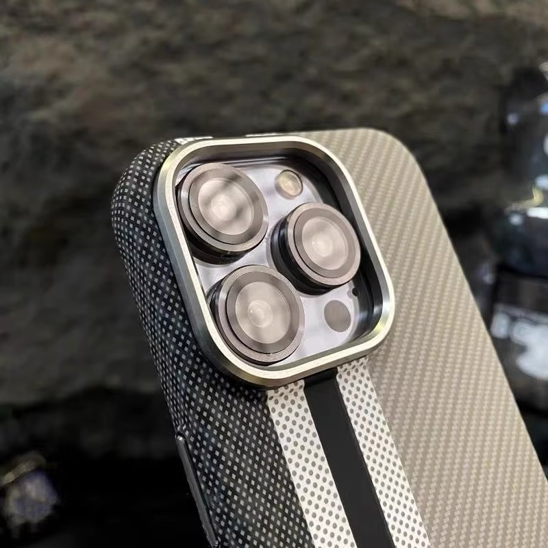 Luxury Kevlar Pattern iPhone Case — MagSafe Compatible Magnetic Shockproof Cover, Anti-Fingerprint, Anti-Scratch, Dustproof, Wireless Charging, Full Protection