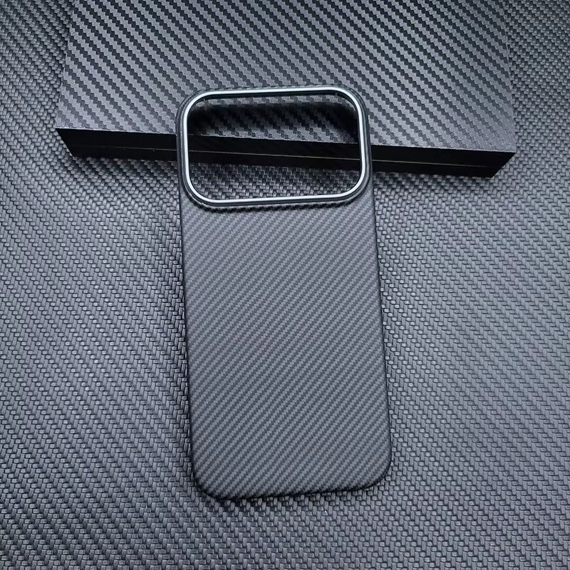 Luxury iPhone Case — Ultra-Thin 600D Real Carbon Fiber MagSafe Cover with Aramid Kevlar Protection, Matte Anti-Fingerprint Full-Coverage Waterproof Design