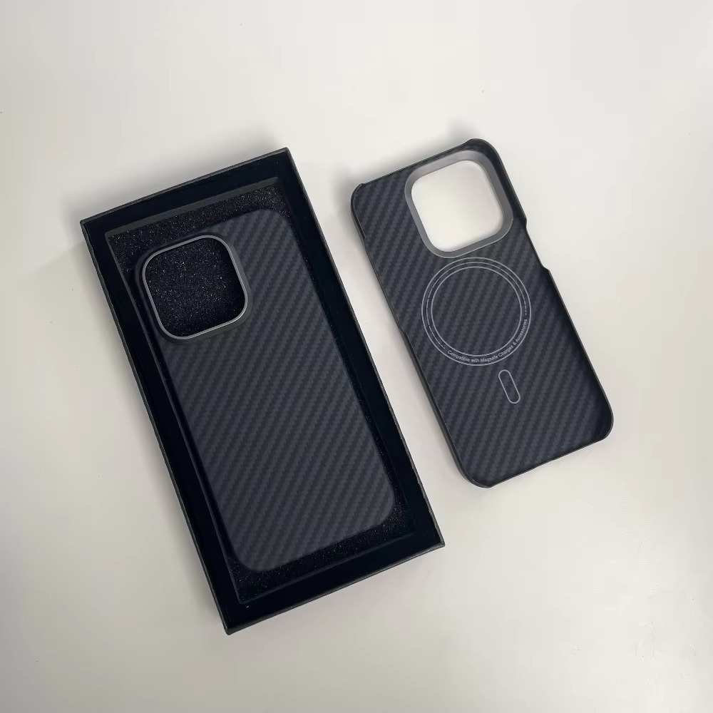 Premium Carbon Fiber iPhone Case — Half-Wrapped MagSafe Compatible, Shockproof, Anti-Fingerprint, Anti-Scratch, Non-Slip, Textured Kevlar Finish