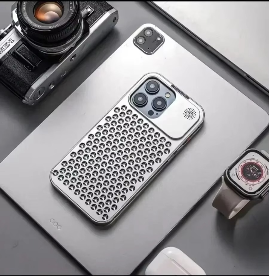 Luxury Aluminum Alloy iPhone Case — Full Coverage Shockproof Cooling Design with Aromatherapy Diffuser, Matte Anti-Fingerprint Finish, Non-Slip
