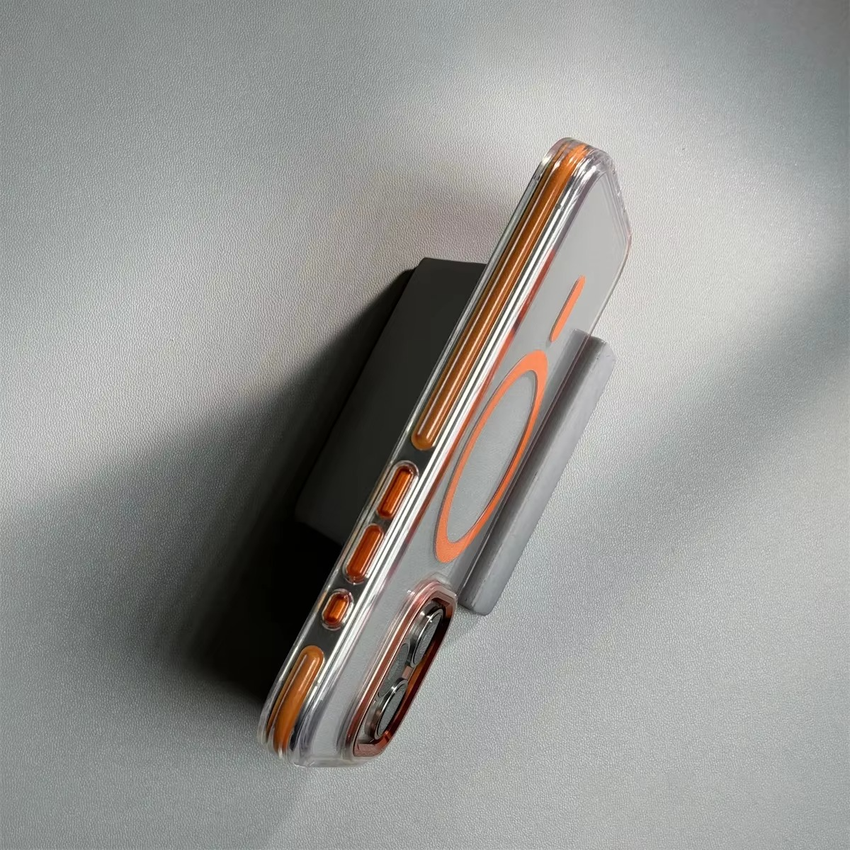 Luxury Magnetic Clear iPhone Case — Shockproof Air Cushion Bumper, MagSafe Compatible, Wireless Charging, PC + TPU, Anti-Scratch, Non-Slip