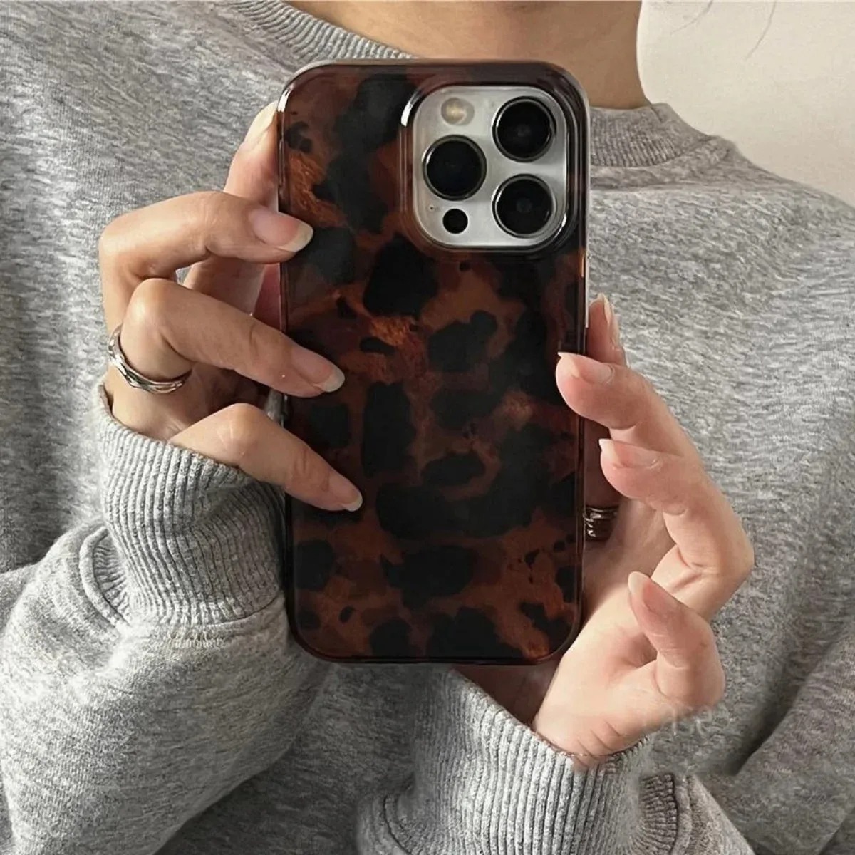 Luxury Retro iPhone Case — Amber Laser Pattern, Shockproof Soft PC+TPU Half-Wrapped Cover with Non-Slip Protection
