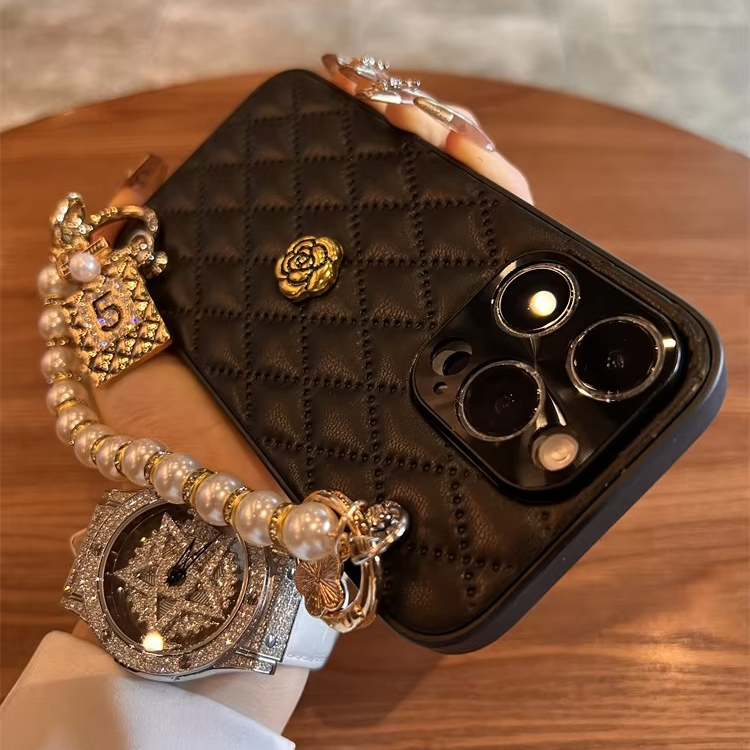 Luxury iPhone Case Leather Cover with Chain — High Quality Protective Design, Card Pocket Holder, Shockproof Anti-Fingerprint Scratch-Resistant Finish