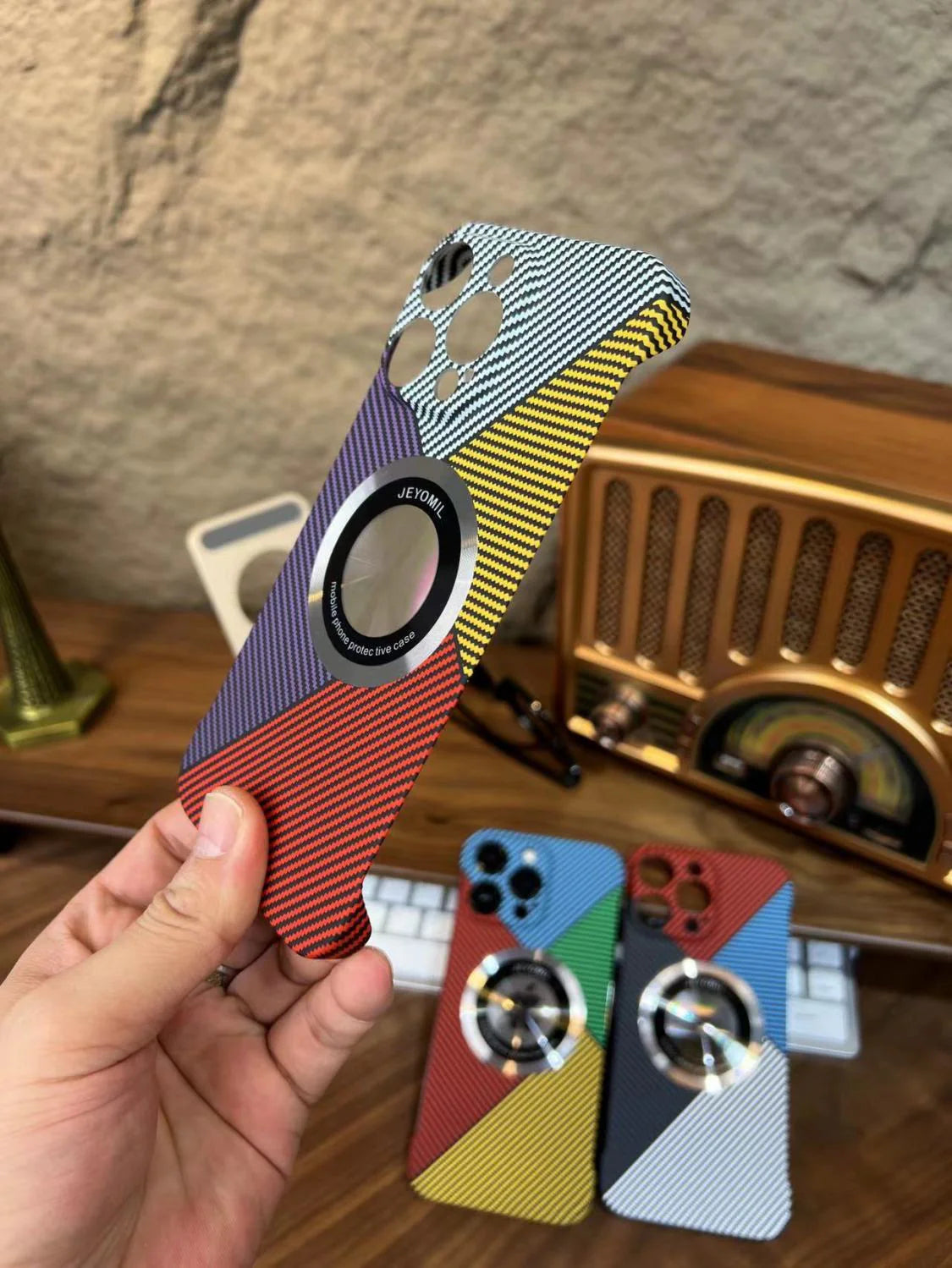 Premium iPhone Case MagSafe Compatible Carbon Fiber Cover — Frameless Thin Hard PC Design, Magnetic Wireless Charging, Matte Cooling Shockproof Protection